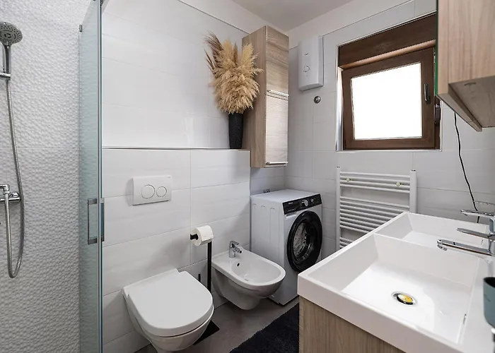 Gulin Ii * קריקווניצה