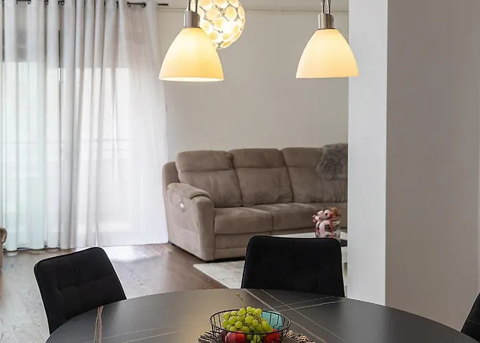 Gulin Ii * קריקווניצה